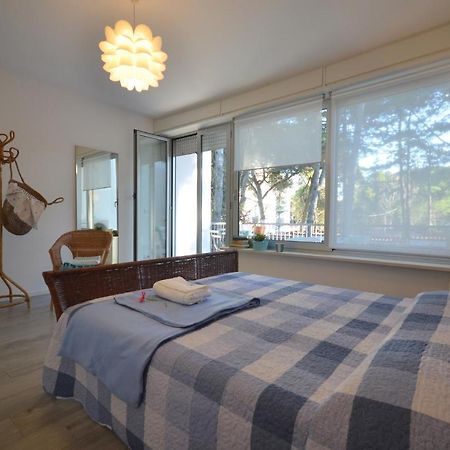 Villa Gloria Lignano Sabbiadoro Bagian luar foto