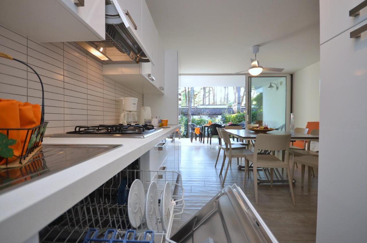 Villa Gloria Lignano Sabbiadoro Bagian luar foto